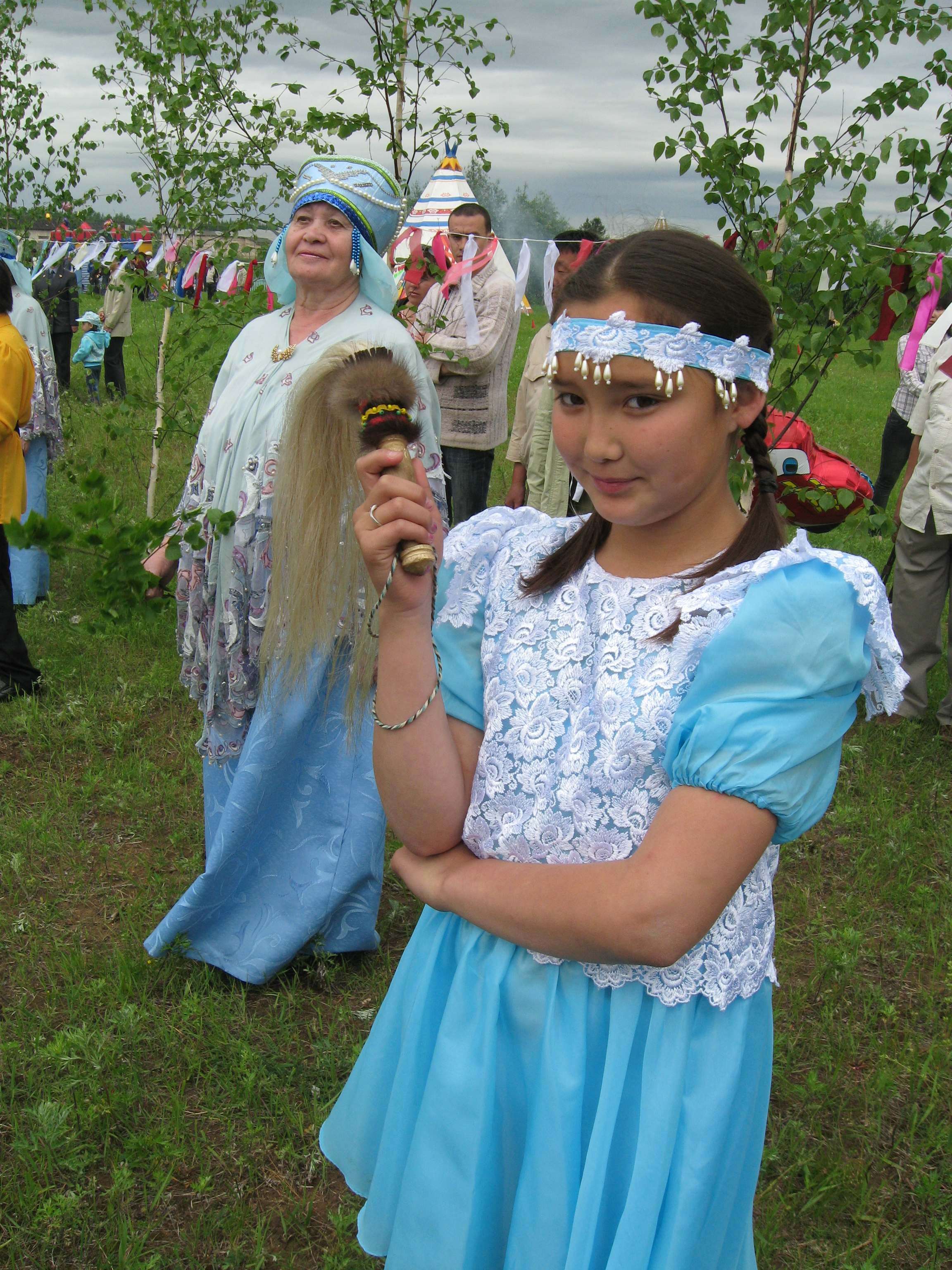 Ыһыаҕы бары күүтэллэр
