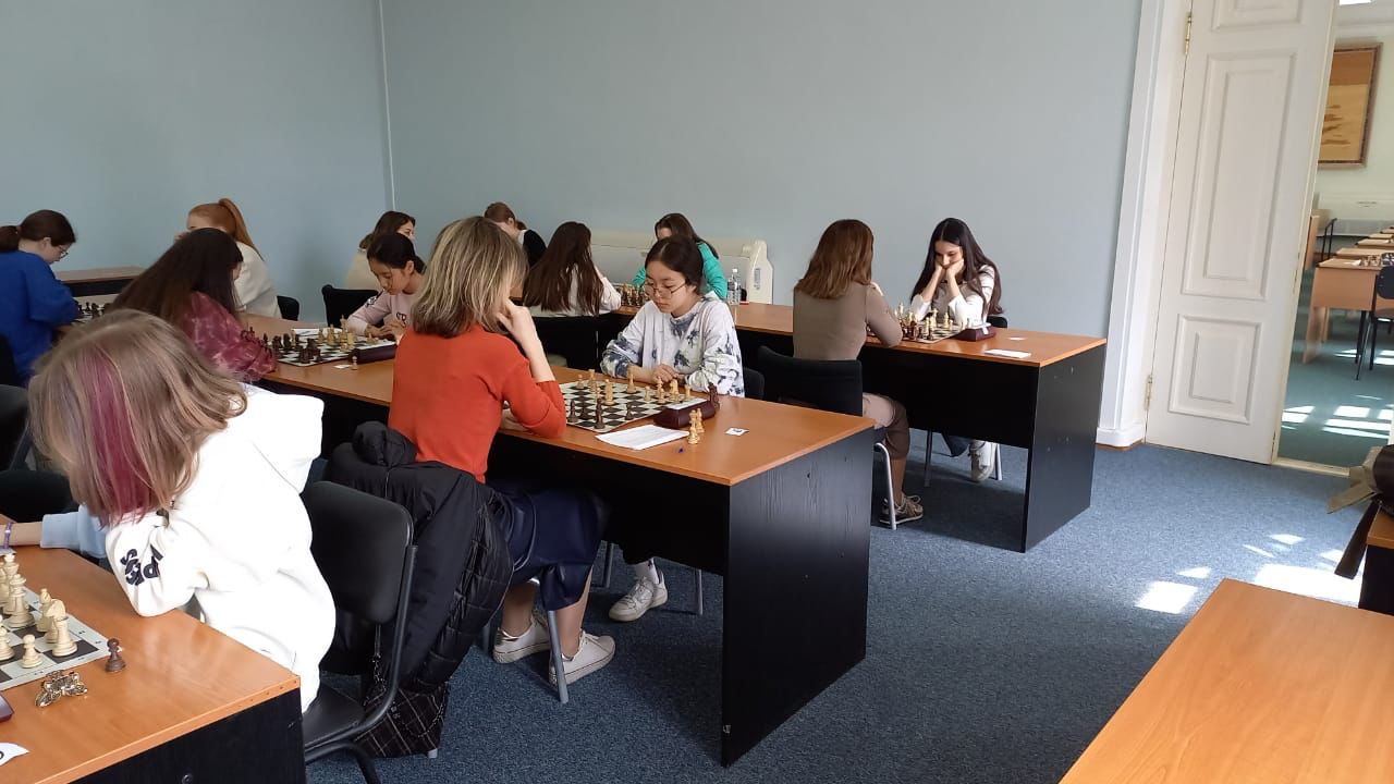 Избекова Евдокия за партией