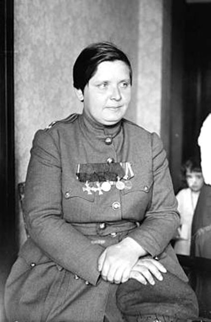 2. Подпоручик М.Бочкарёва