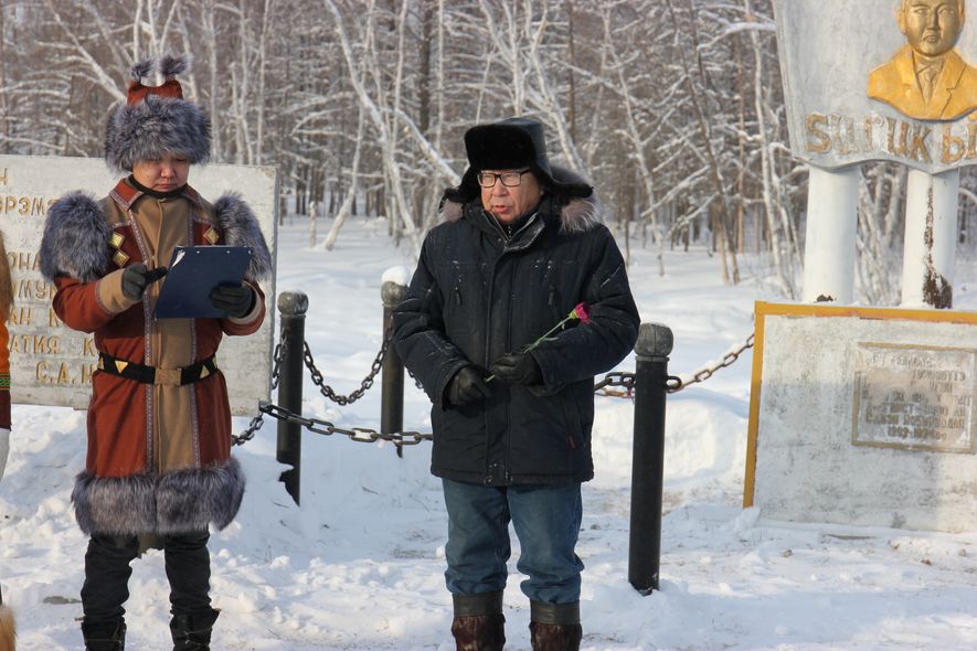 8 Новгородов