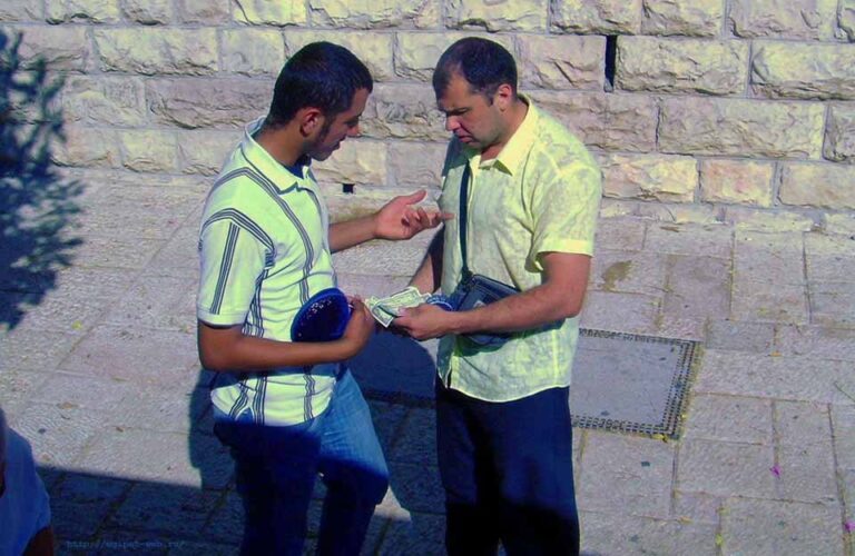 bakshish chaevye v otele egipet otdyh obman egypt 768x500