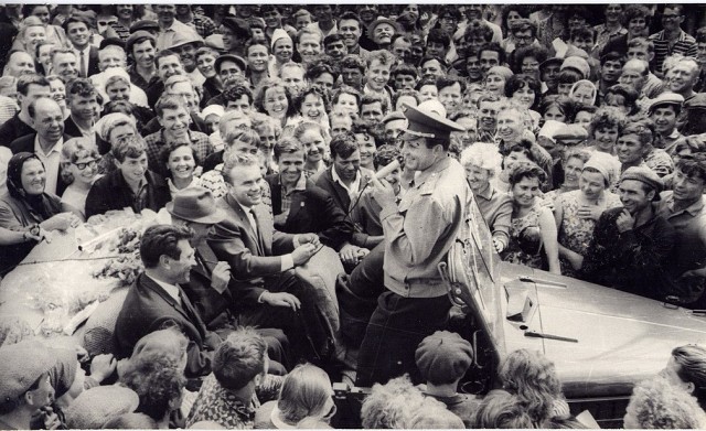gagarin komcomolc na amyre