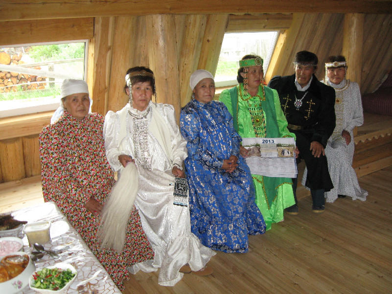Кириэстээххэ Уйгулаан Ойууһут балаҕаныгар