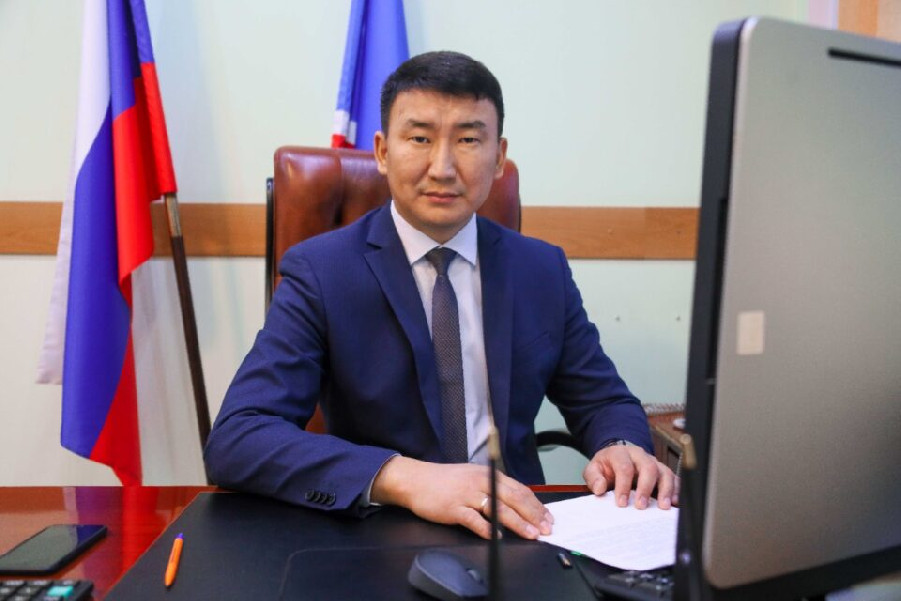 Местников