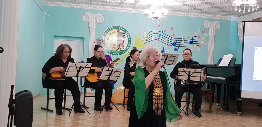 кытыннылар бастакыта