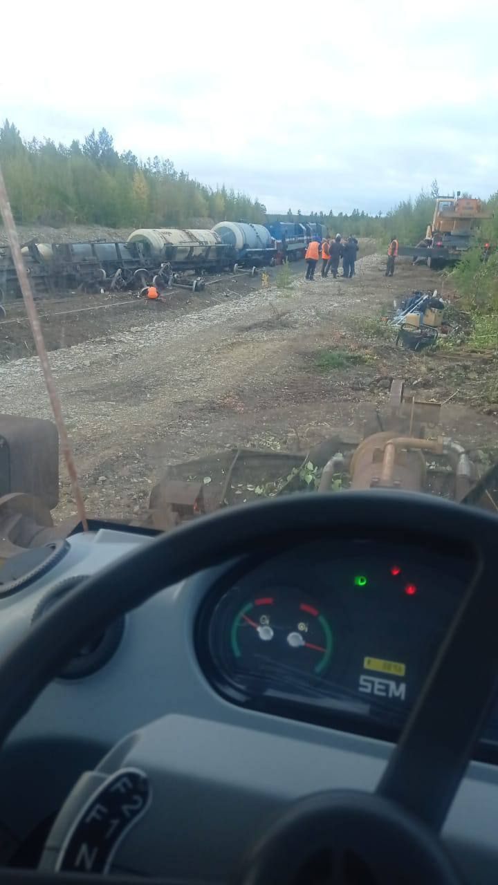 photo 5231241158775127133 y