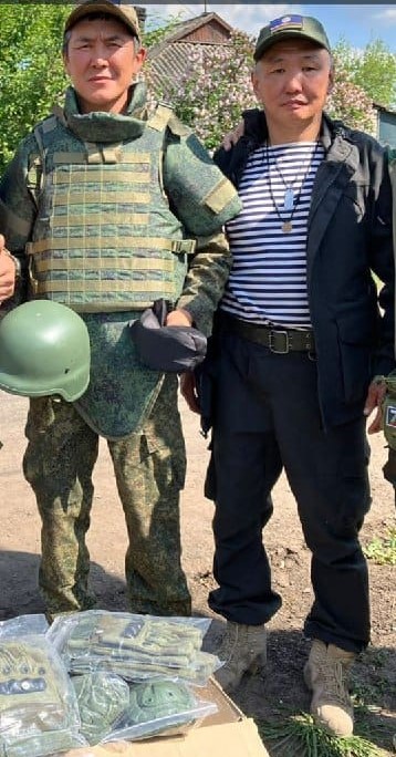 4. Хаҥастан уҥа Николай Романов Ронин уонна Дмитрий Егоров